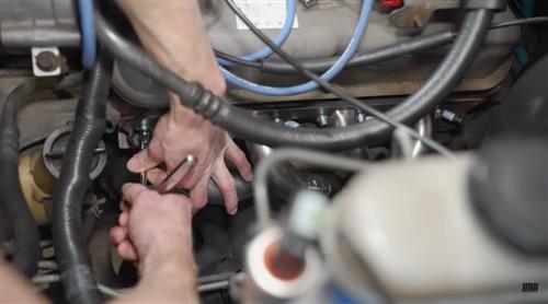 1992-1996-bronco-obs-shorty-header-install_58460757.jpg (500&times;278)